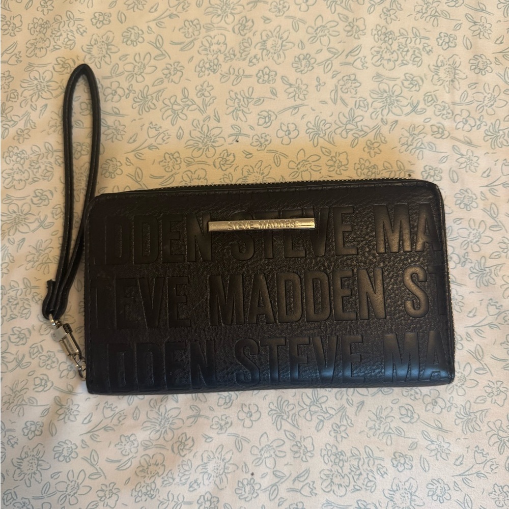 💕SALE 💕Black Steve Madden wallet